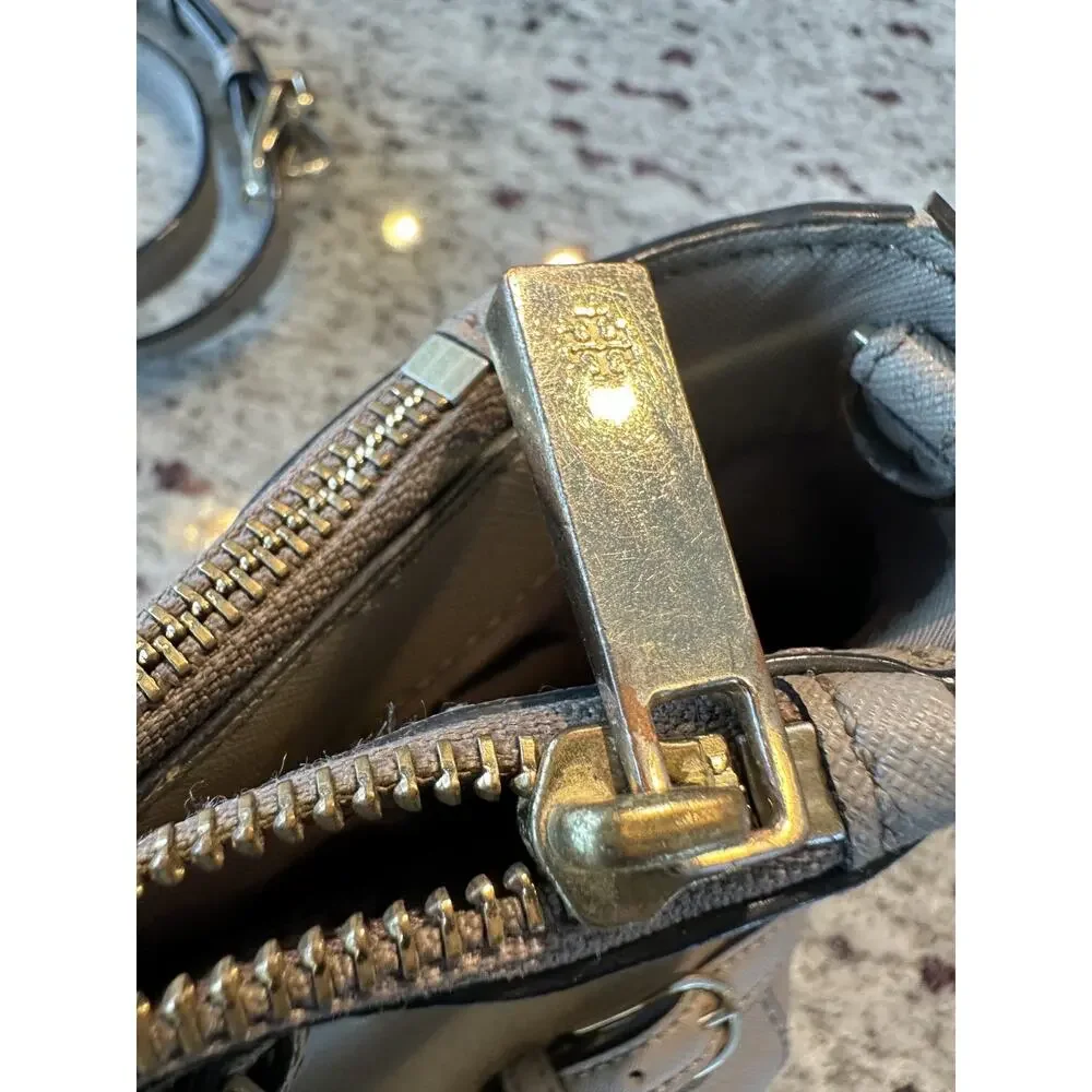 Tory Burch tory burch
